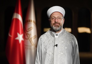 Trkiye Diyanet leri Bakan Erba tan Mira Gecesi Mesaj