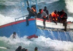 Karpaz Aklarn da Batan Mlteci Teknesi Kayplar Aranyor